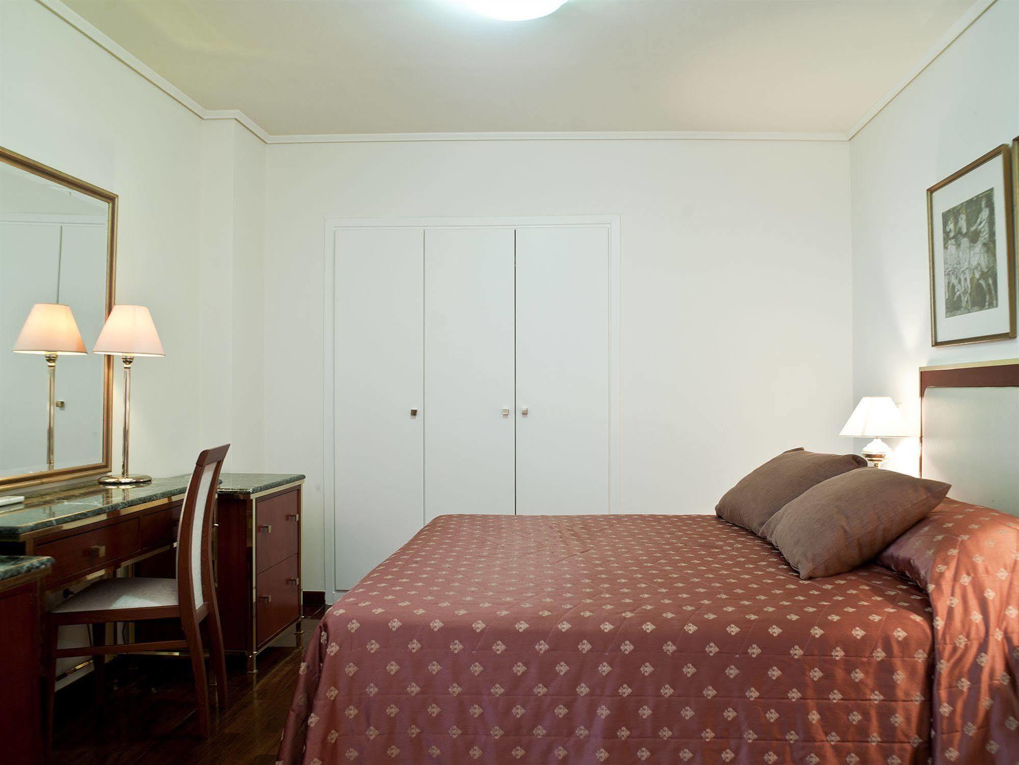 Hotel Ilisia 4*