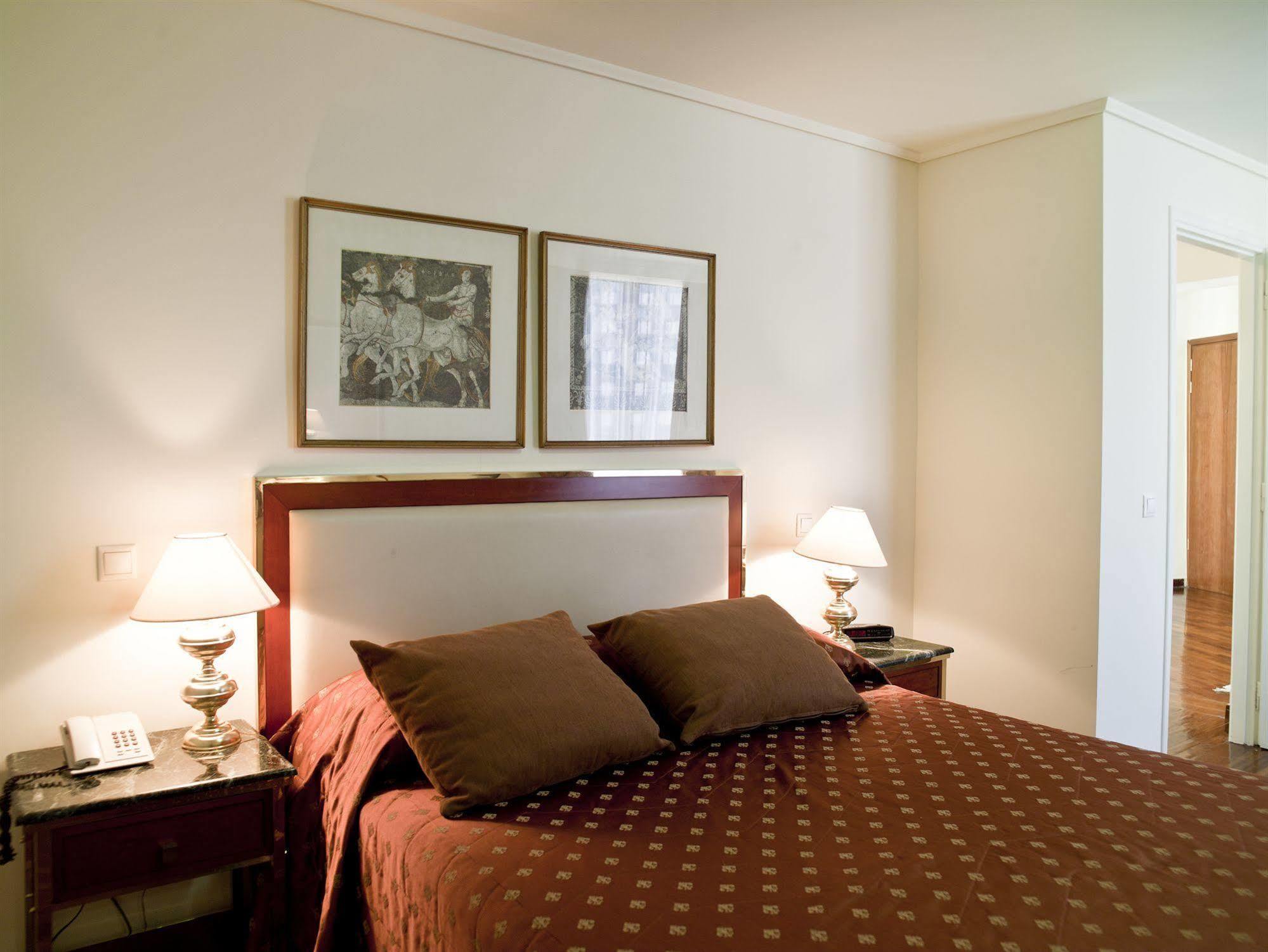 Ilisia Hotel